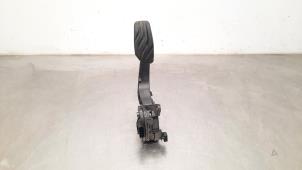Used Accelerator pedal Renault Clio V (RJAB) 1.5 Blue dCi 85 Price € 36,30 Inclusive VAT offered by Autohandel Didier