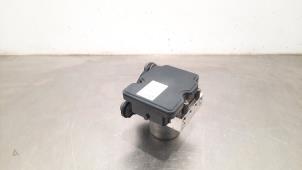 Used ABS pump Seat Arona (KJX) 1.0 TSI 12V Price € 127,05 Inclusive VAT offered by Autohandel Didier