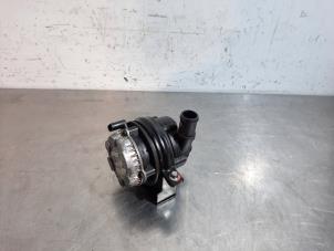 Used Additional water pump MG ZS Price on request offered by Autohandel Didier