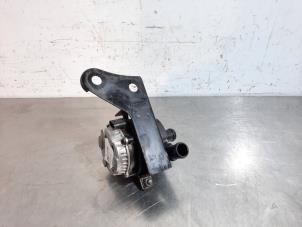 Used Additional water pump MG ZS Price € 66,55 Inclusive VAT offered by Autohandel Didier