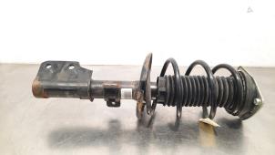 Used Fronts shock absorber, left Peugeot 5008 II (M4/MC/MJ/MR) 1.2 12V e-THP PureTech 130 Price € 127,05 Inclusive VAT offered by Autohandel Didier
