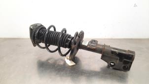 Used Front shock absorber, right Peugeot 5008 II (M4/MC/MJ/MR) 1.2 12V e-THP PureTech 130 Price € 127,05 Inclusive VAT offered by Autohandel Didier