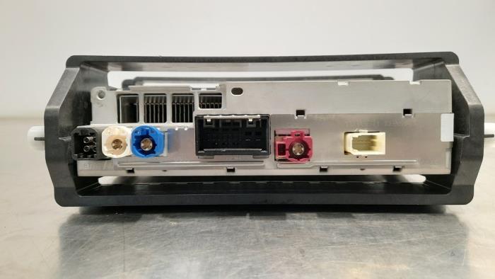 Radio module - 65125B37399 - Autohandel Didier | ProxyParts.com