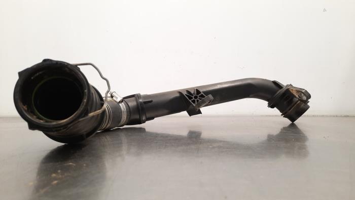 Gebrauchte Intercooler Rohr Nissan Qashqai (J11) 1.6 dCi All Mode 4x4-i Preis € 42,35 Mit Mehrwertsteuer angeboten von Autohandel Didier