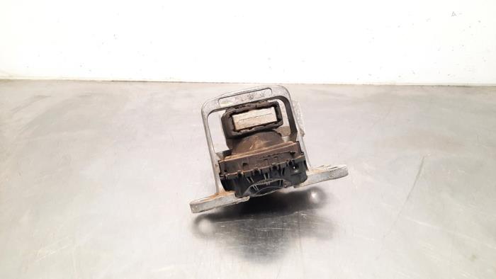 Used Engine mount Nissan Qashqai (J11) 1.6 dCi All Mode 4x4-i Price € 24,20 Inclusive VAT offered by Autohandel Didier