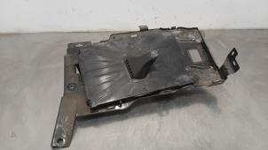 Used Battery box Peugeot 508 SW (F4/FC/FJ/FR) 2.0 16V BlueHDi 160 Price € 24,20 Inclusive VAT offered by Autohandel Didier