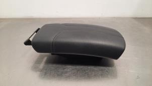 Used Armrest Nissan Qashqai (J11) 1.5 dCi 115 Price on request offered by Autohandel Didier