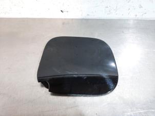 Used Tank cap cover Renault Captur (2R) 1.2 TCE 16V EDC Price € 18,15 Inclusive VAT offered by Autohandel Didier