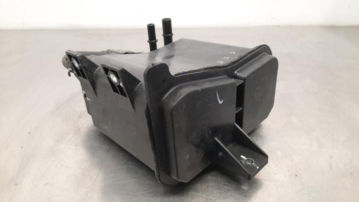 Używane Filtr weglowy MG HS/EHS I (AS23) 1.5 EHS T-GDI Hybrid Cena € 54,45 Z VAT oferowane przez Autohandel Didier