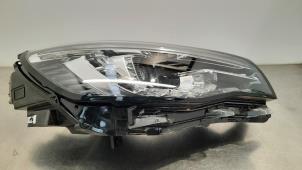 Gebrauchte Scheinwerfer rechts MG HS 1.5 EHS T-GDI Hybrid Preis auf Anfrage angeboten von Autohandel Didier