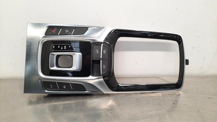 Usagé Console central MG HS/EHS I (AS23) 1.5 EHS T-GDI Hybrid Prix € 133,10 Prix TTC proposé par Autohandel Didier