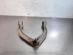 Used Front upper wishbone, left Volvo XC60 II (UZ) 2.0 D3 16V Price on request offered by Autohandel Didier