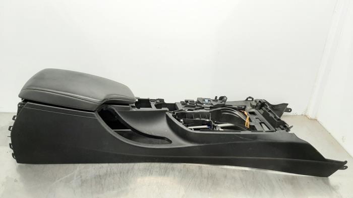Console centrale d'un BMW M4 (F82) M4 3.0 24V TwinPower Turbo 2017