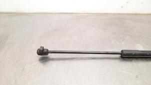 Used Bonnet gas strut, left Mercedes GLC (X253) 2.2 250d 16V BlueTEC 4-Matic Price on request offered by Autohandel Didier