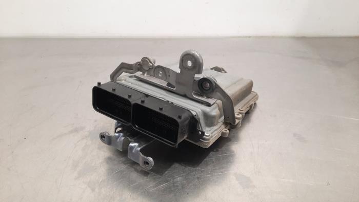 Used Engine management computer Mercedes C-Klasse AMG (W205) C-63 S,Edition 1 AMG 4.0 V8 Biturbo Price € 562,65 Inclusive VAT offered by Autohandel Didier