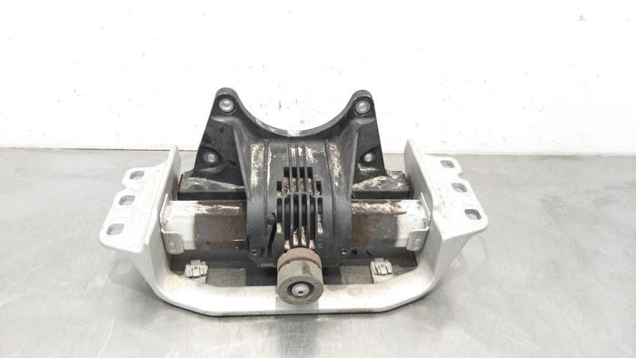 Gearbox mounts with gearbox code 725121 stock | ProxyParts.com