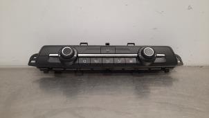 Used Air conditioning control panel Opel Vivaro 1.5 CDTI 120 Price € 66,55 Inclusive VAT offered by Autohandel Didier
