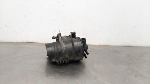 Used Fuel filter Opel Vivaro 1.5 CDTI 120 Price € 30,25 Inclusive VAT offered by Autohandel Didier