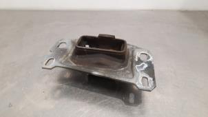 Used Gearbox mount Opel Combo Cargo 1.5 CDTI 100 Price € 30,25 Inclusive VAT offered by Autohandel Didier