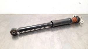 Used Rear shock absorber, left Kia Rio IV (YB) 1.0i T-GDi 100 MHEV Price € 54,45 Inclusive VAT offered by Autohandel Didier