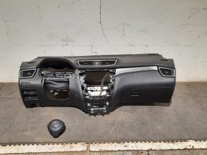 Usagé Airbag set + dashboard Nissan Qashqai (J11) 1.2 DIG-T 16V Prix € 1.633,50 Prix TTC proposé par Autohandel Didier