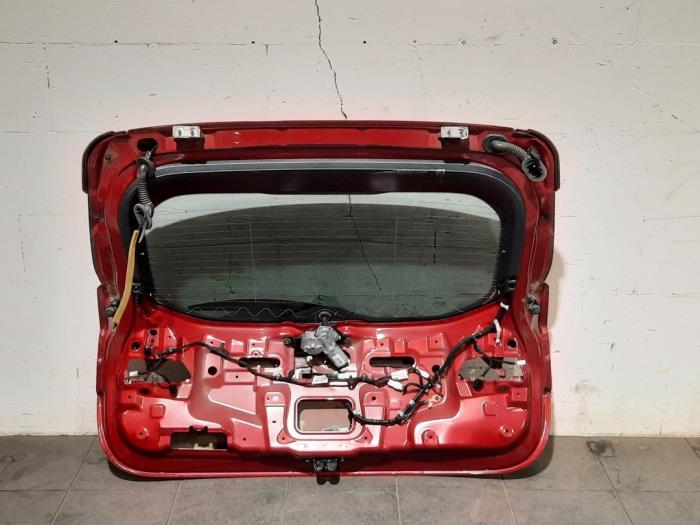 Heckklappe van een Nissan Qashqai (J11) 1.2 DIG-T 16V 2017
