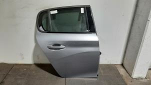 Używane Drzwi prawe tylne wersja 4-drzwiowa Peugeot 208 II (UB/UH/UP) e-208 Cena € 514,25 Z VAT oferowane przez Autohandel Didier