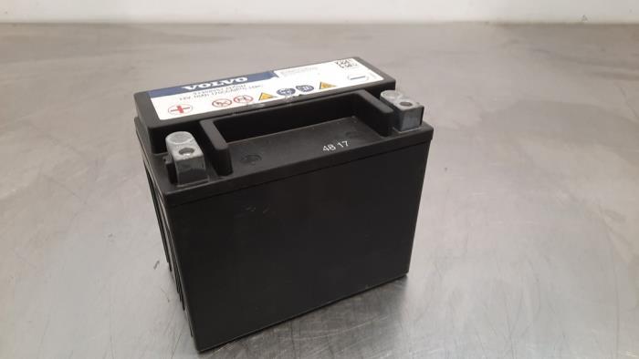 Battery from a Volvo V90 II (PW) 2.0 D5 16V AWD 2018