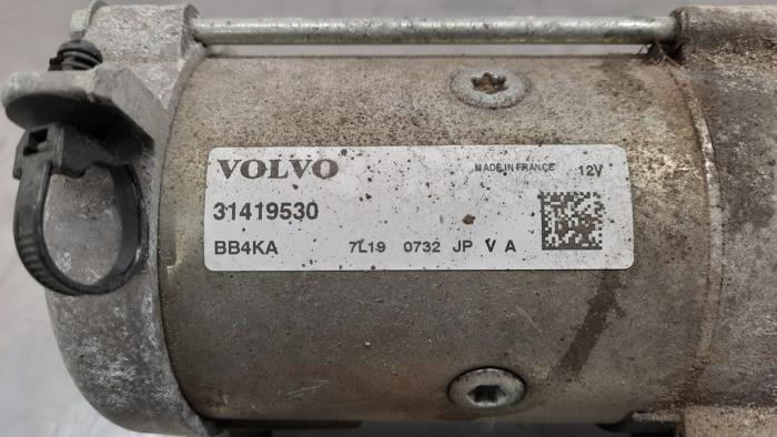 Anlasser van een Volvo V90 II (PW) 2.0 D5 16V AWD 2018