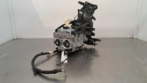 Used DC/CD converter Mercedes CLA (118.3) 1.3 CLA-250 e Turbo 16V Price on request offered by Autohandel Didier