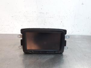 Used Navigation display Dacia Lodgy (JS) 1.2 TCE 16V Price € 260,15 Inclusive VAT offered by Autohandel Didier