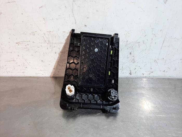 Interruptores Start/Stop de un Volkswagen T-Roc 2.0 TDI 150 4Motion 16V 2019