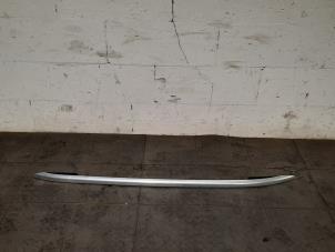 Used Roof rail, left Volkswagen T-Roc 2.0 TDI 150 4Motion 16V Price € 163,35 Inclusive VAT offered by Autohandel Didier