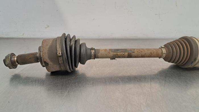 Front drive shaft, right from a Mercedes-Benz Vito (447.6) 1.7 110 CDI 16V 2021
