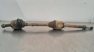 Used Front drive shaft, right Mercedes Vito (447.6) 1.7 110 CDI 16V Price € 193,60 Inclusive VAT offered by Autohandel Didier
