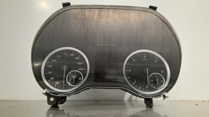 Odometer KM from a Mercedes-Benz Vito (447.6) 1.7 110 CDI 16V 2021