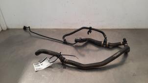 Used Radiator hose Mercedes Vito (447.6) 1.7 110 CDI 16V Price € 48,40 Inclusive VAT offered by Autohandel Didier