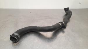 Used Radiator hose Mercedes A (177.0) 2.0 A-180d Price € 24,20 Inclusive VAT offered by Autohandel Didier