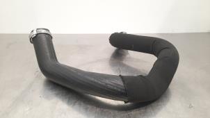 Used Intercooler hose Peugeot 408 1.2 PureTech 130 Price € 66,55 Inclusive VAT offered by Autohandel Didier