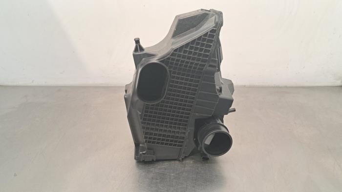 Cuerpo de filtro de aire de un Renault Captur (2R) 1.5 Energy dCi 90 FAP 2018