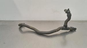 Used Radiator hose Renault Captur (2R) 1.5 Energy dCi 90 FAP Price € 36,30 Inclusive VAT offered by Autohandel Didier