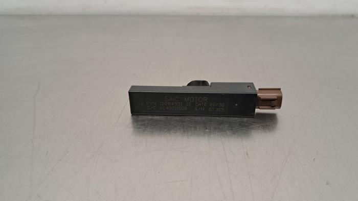 Używane Keyless Entry-Antena MG ZS 1.0 T-GDI 12V Cena € 24,20 Z VAT oferowane przez Autohandel Didier