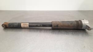 Used Rear shock absorber, right Mercedes A (177.0) 1.3 A-200 Turbo 16V Price € 36,30 Inclusive VAT offered by Autohandel Didier