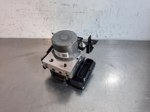 Used ABS pump MG ZS Price € 260,15 Inclusive VAT offered by Autohandel Didier
