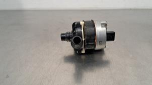 Used Additional water pump BMW 3 serie (G20) 330e 2.0 TwinPower Turbo 16V Price on request offered by Autohandel Didier
