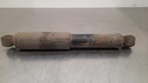 Used Rear shock absorber, left Peugeot Boxer (U9) 2.0 BlueHDi 130 Price € 36,30 Inclusive VAT offered by Autohandel Didier