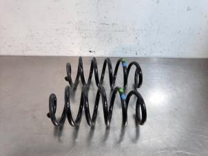 Used Rear coil spring Dacia Jogger 1.0 TCe 110 12V Price on request offered by Autohandel Didier