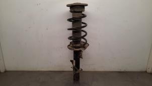 Used Front shock absorber, right Landrover Discovery Sport (LC) 2.0 TD4 150 16V Price € 151,25 Inclusive VAT offered by Autohandel Didier