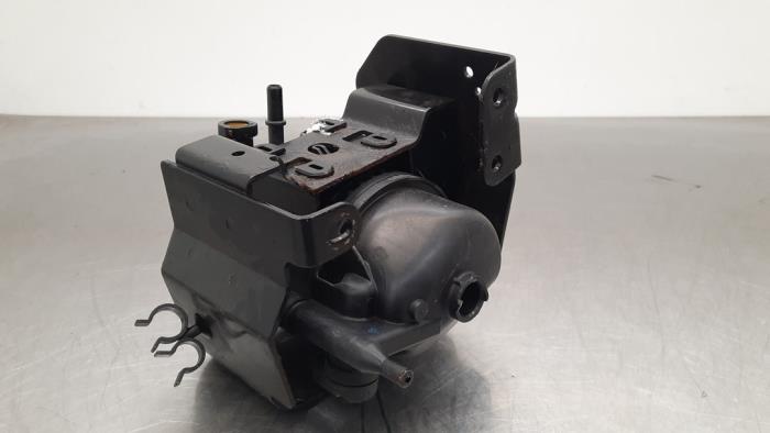 Begagnade Bränslefilter Landrover Discovery Sport (LC) 2.0 TD4 150 16V Pris € 30,25 Inklusive moms erbjuds av Autohandel Didier