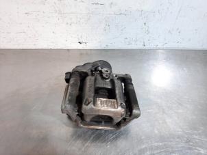 Usagé Etrier de frein (pince) arrière gauche Citroen C4 Picasso (3D/3E) 1.2 12V PureTech 130 Prix € 66,55 Prix TTC proposé par Autohandel Didier